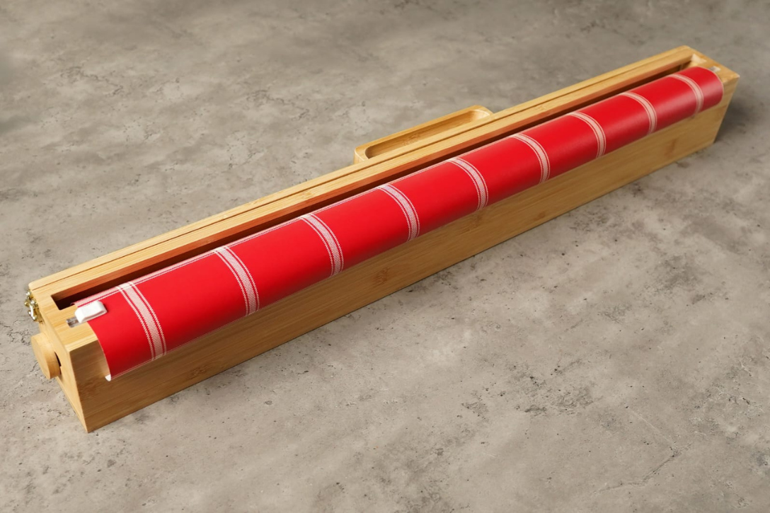 Wraply gift wrap dispenser (Pre-order only)